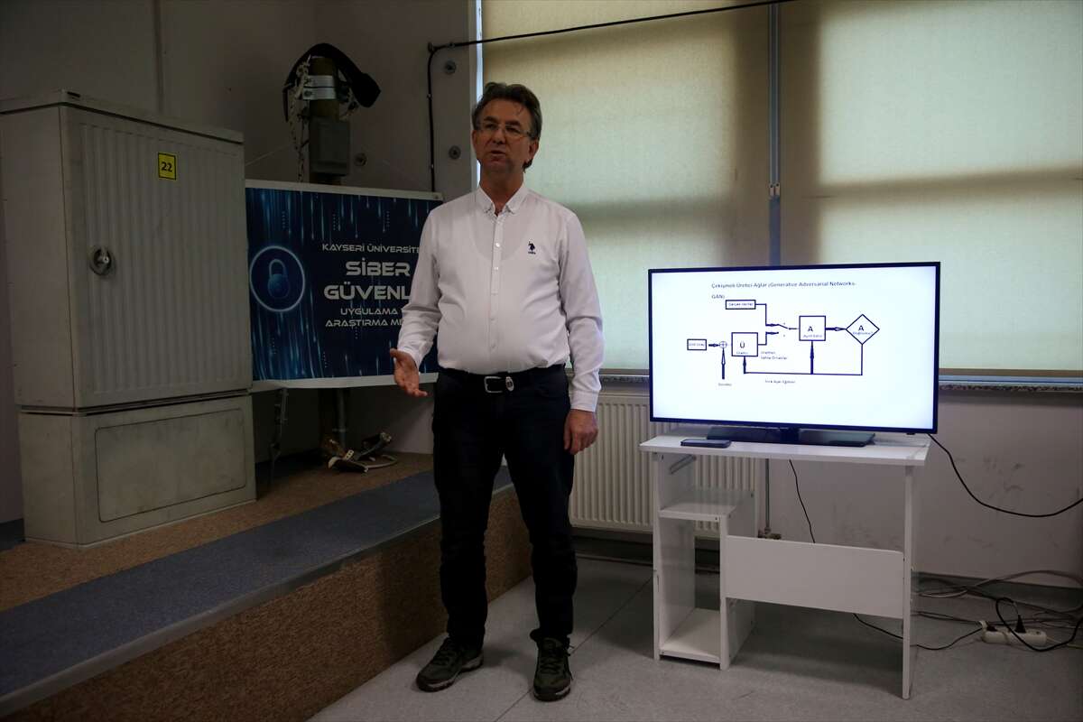 uzmani-uyardi-sesinizi-kopyalayip-dolandiricilik-yapiyorlar