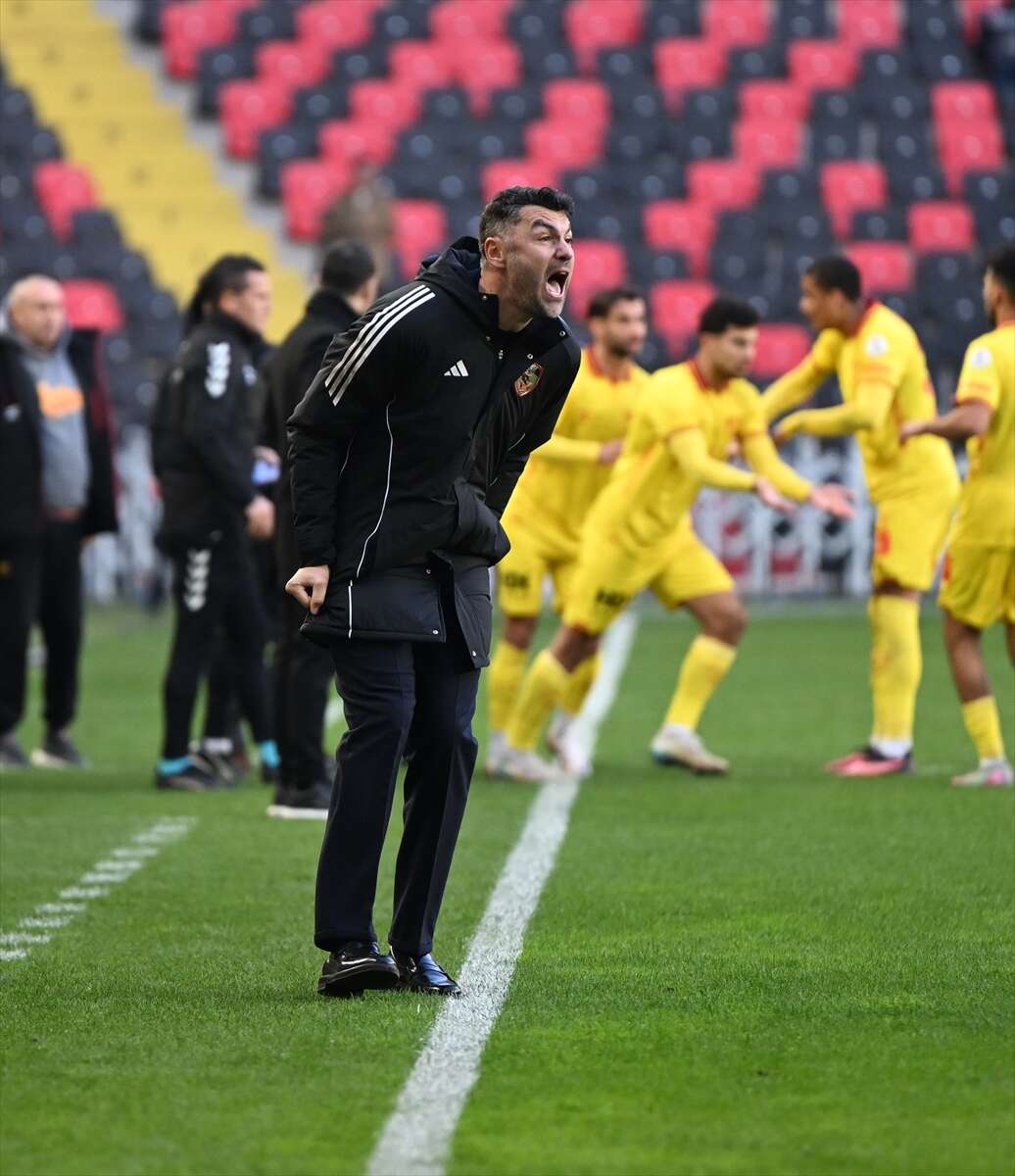 4-gun-once-istifa-eden-burak-yilmazdan-surpriz-karar