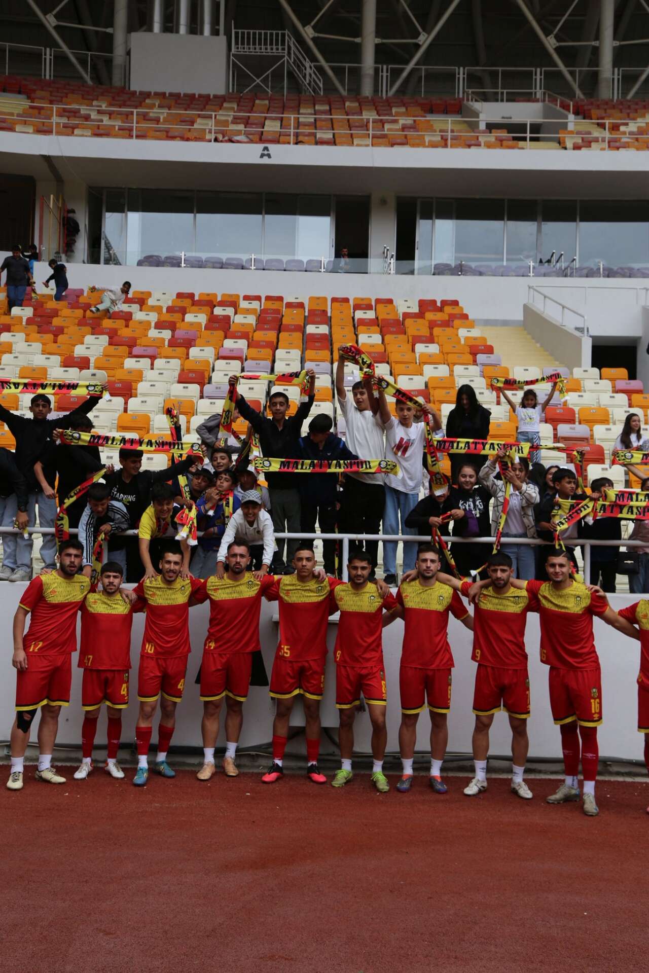 bahis-sorusturmasi-sonrasi-ligden-dusurulen-ilk-takim-belli-oldu