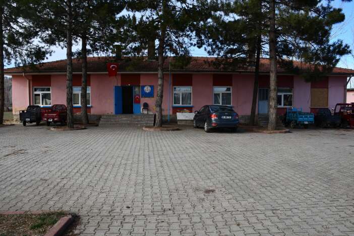 konyadaki-eski-okul-binasi-kadinlar-icin-tekrar-acildi