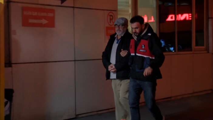 mali-musavir-cetesinden-milyonluk-vurgun-43-kisi-gozaltina-alindi