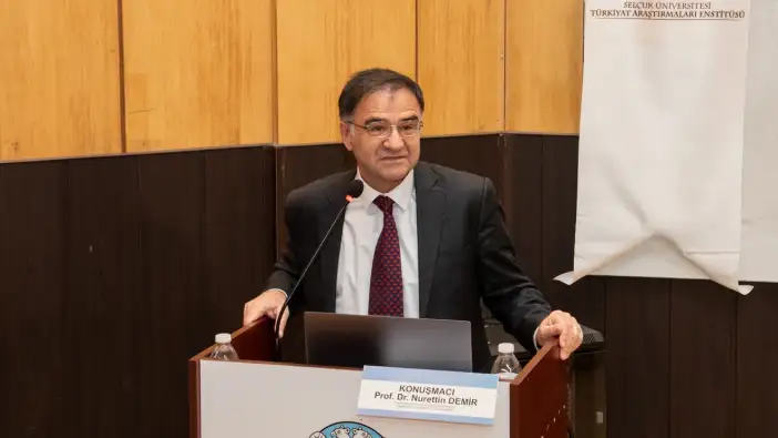 ortak-turk-alfabesi-icin-konyada-bir-araya-geldiler