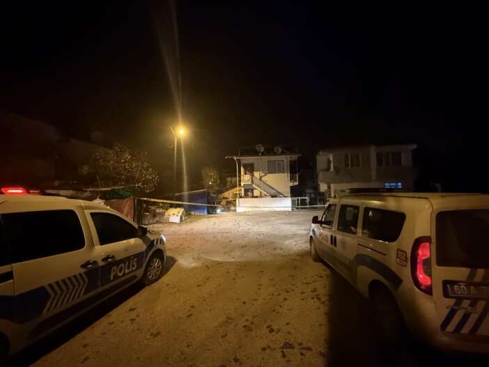 evine-geldigi-anda-kursunlandi-motokurye-hayatini-kaybetti