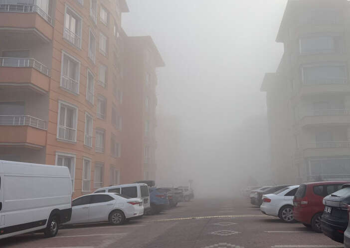 konya-yogun-sisle-gune-uyandi-gorus-5-metreye-kadar-dustu