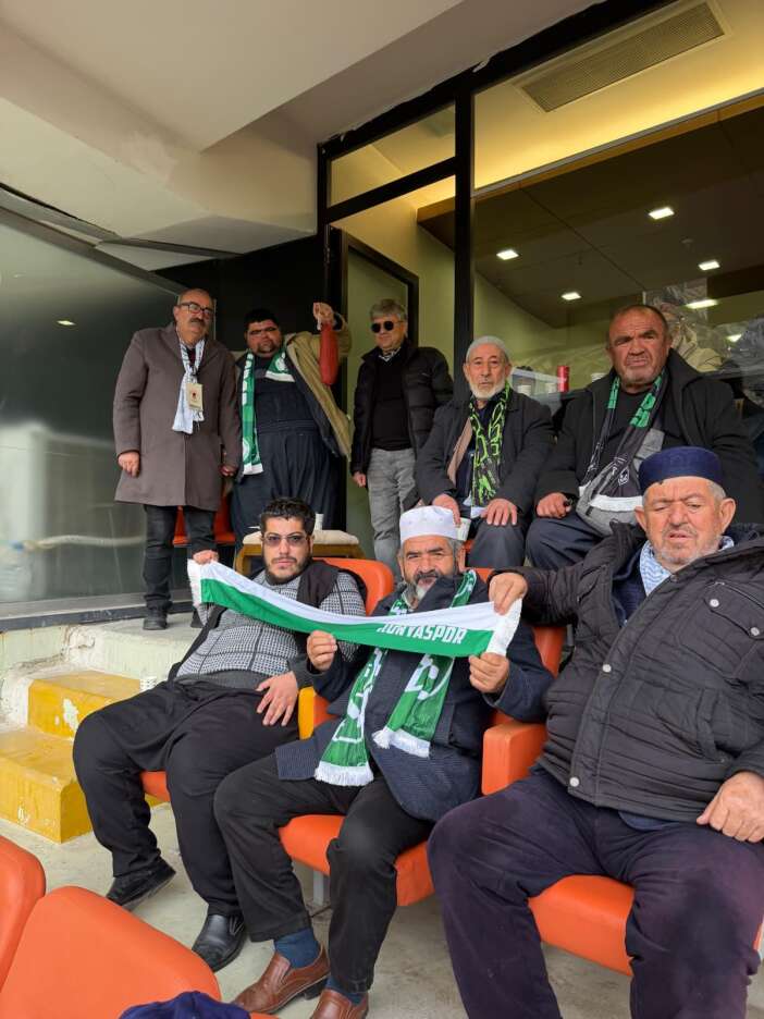 konyaspor-bugunku-macta-cok-ozel-misafirleri-agirladi