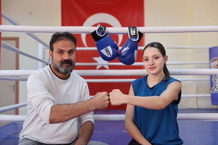 babasinin-zoruyla-basladigi-boksta-turkiye-sampiyonu-oldu