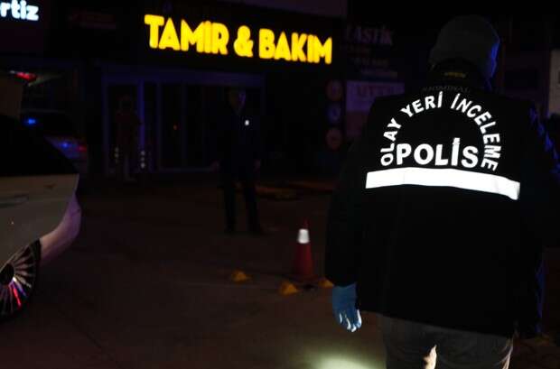 iki-grup-arasinda-kiz-meselesi-yuzunden-silahli-catisma-3-yarali-var