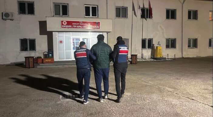 konya-dahil-28-ilde-feto-operasyonu-76-supheli-yakalandi