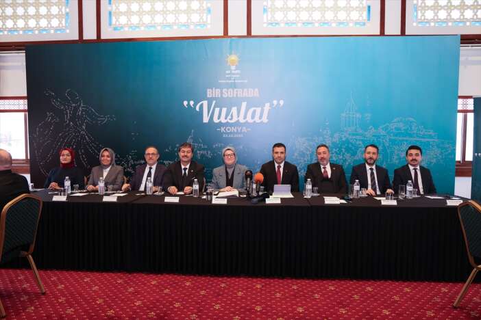 belgin-uygur-konyada-konustu