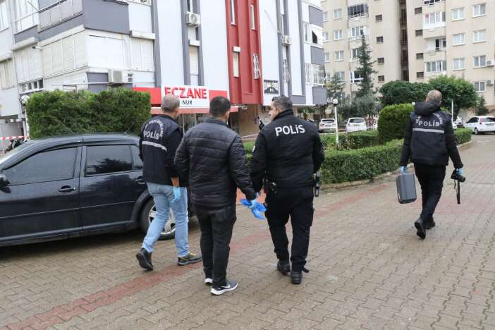 5-yasindaki-cocuk-ve-annesi-1-gun-arayla-ayni-sekilde-oldu