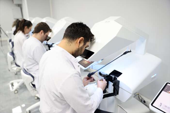 konya-dis-tedavisi-egitiminde-altin-caga-gecti