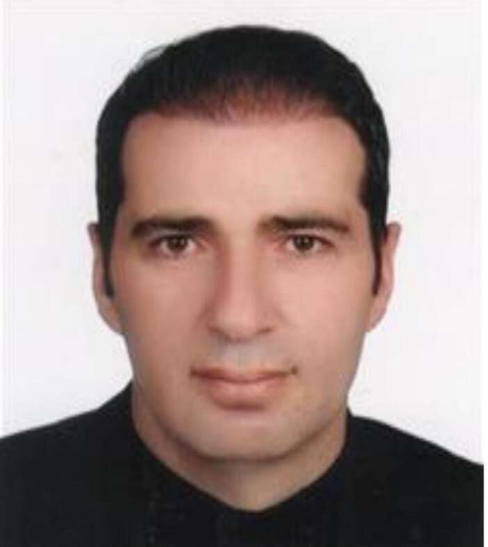 esiyle-hastaneye-gelen-ali-ogretmen-acil-serviste-can-verdi