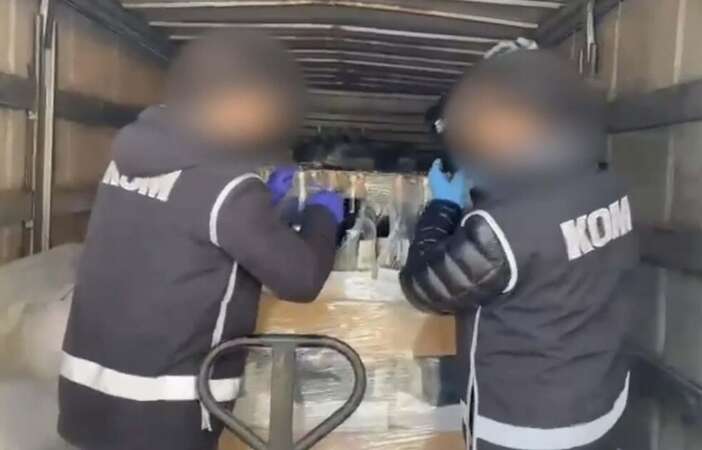 kamyonet-kasasi-saskinlik-yaratti