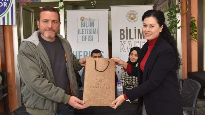 konyadaki-bilim-kafe-etkinliklerinin-yeni-duragi-ladik-oldu