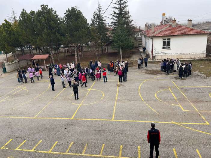 tatbikat-gercegi-aratmadi-konyada-afetlere-hazir-nesiller-yetisiyor