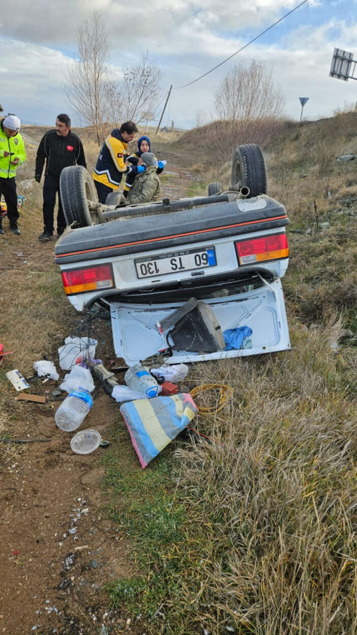 cenazeye-giderken-tarlaya-uctular-2-yarali-var