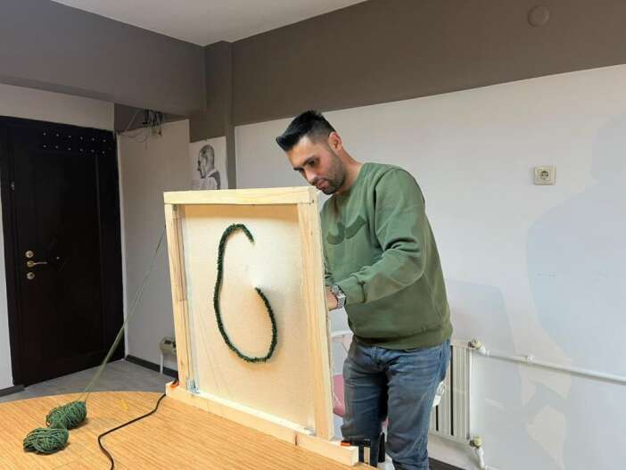 konyada-ogrendi-eskisehirde-hayallerle-para-kazaniyor