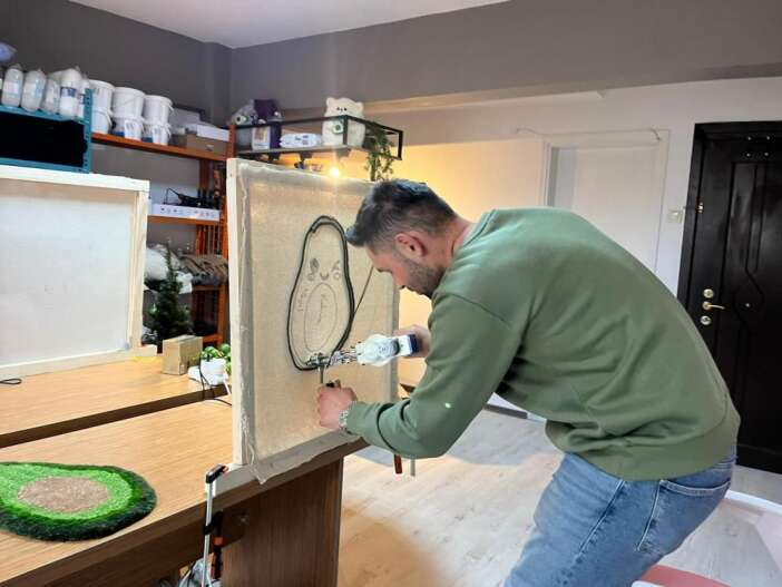 konyada-ogrendi-eskisehirde-hayallerle-para-kazaniyor