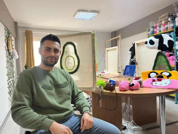 konyada-ogrendi-eskisehirde-hayallerle-para-kazaniyor