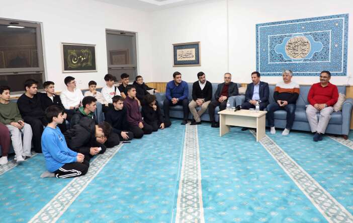 baskan-kilca-konyada-kalan-ogrencilerle-bir-araya-geldi