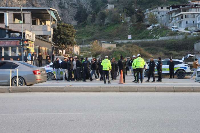 feci-kaza-beton-mikserin-ezdigi-13-yasindaki-esat-oldu