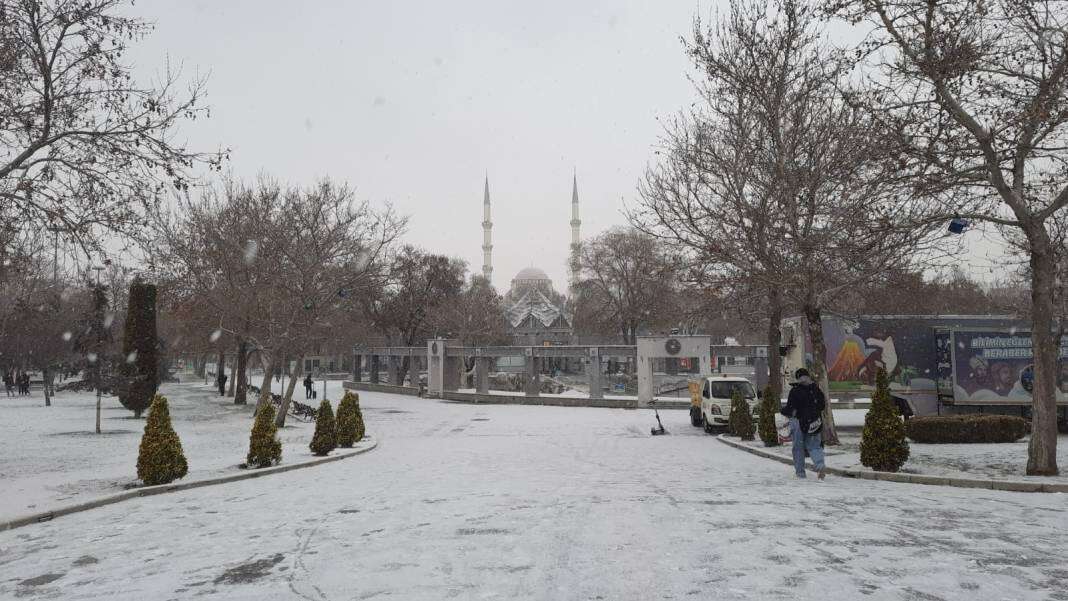 konyalilar-dikkat-merkeze-bu-aksam-kar-yagabilir