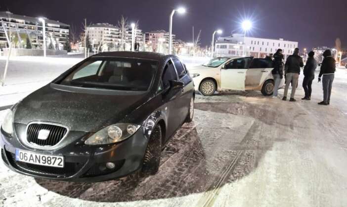 buzlu-otoparkta-drift-genclere-cok-pahaliya-patladi