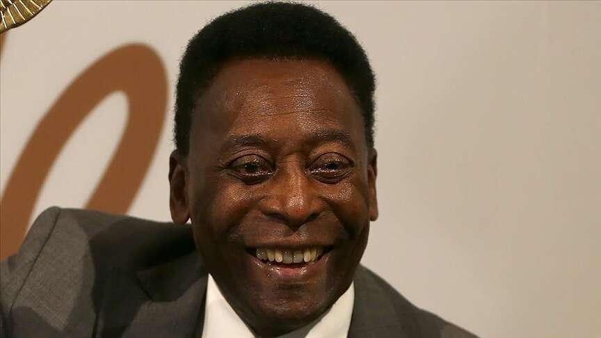 dunya-futbolunun-efsanesi-pele-vefatinin-3
