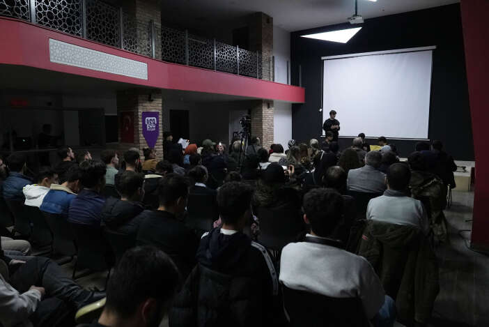 konyadaki-liseli-gencler-dijital-medyaya-adim-atti