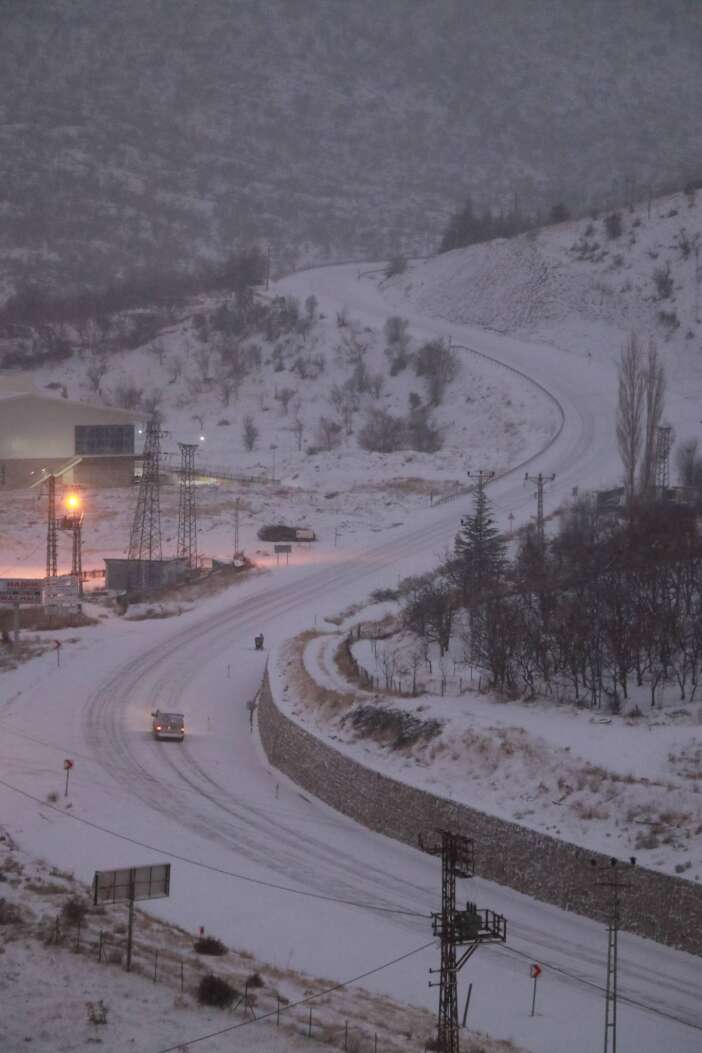 konyayi-ayaz-vurdu-iste-en-soguk-bolge