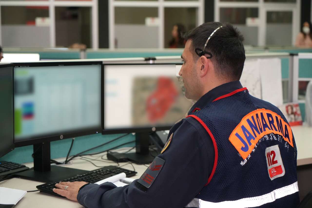 112den-boyle-istek-gorulmedi-elon-musk-ile-gorusup-marsa-gitmek-istedi