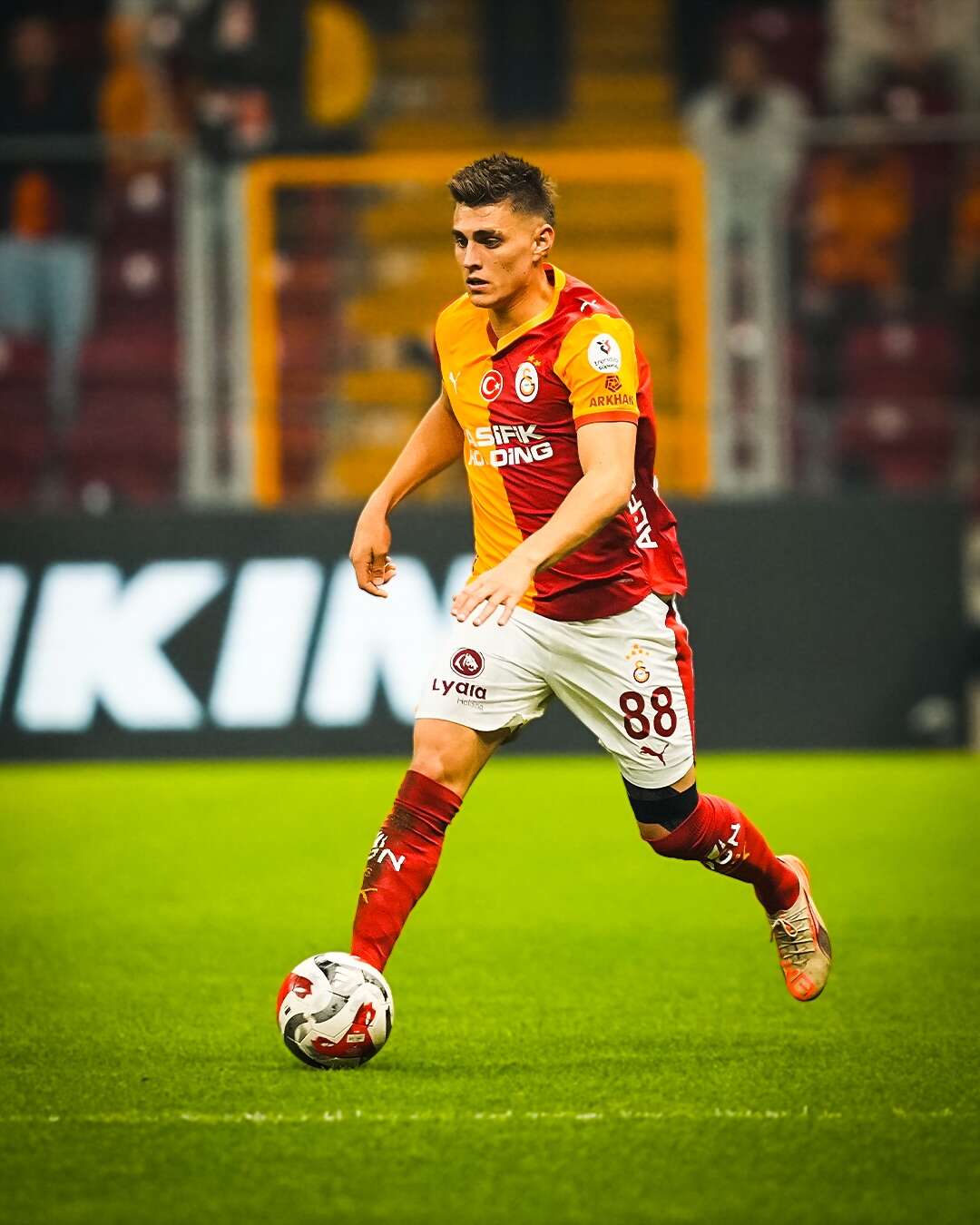 galatasarayin-genc-yildizi-kazimcana-super-ligden-kanca