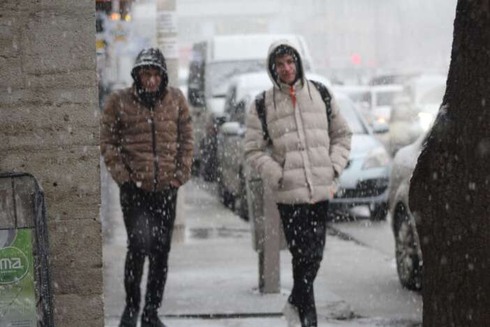 konyaya-lapa-lapa-kar-yagiyor-karapinar