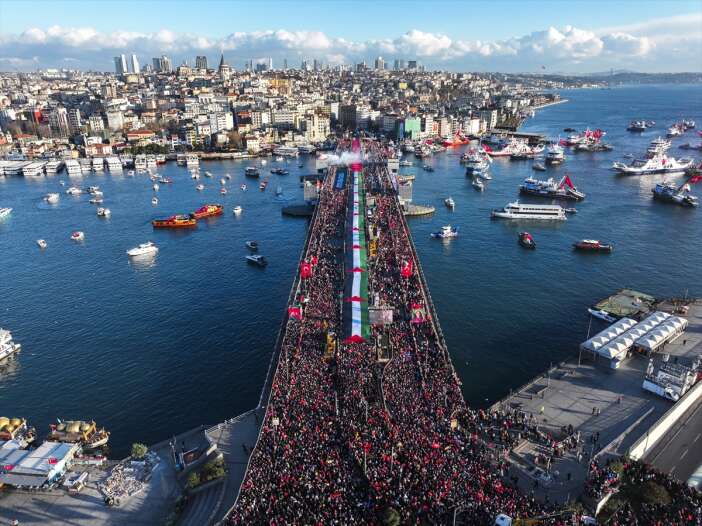 2026nin-ilk-gunu-on-binler-gazze-icin-ayakta