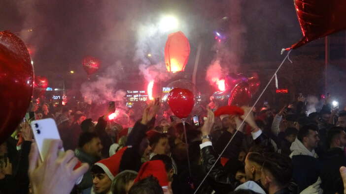 konyada-bir-grup-yeni-yila-boyle-girdi