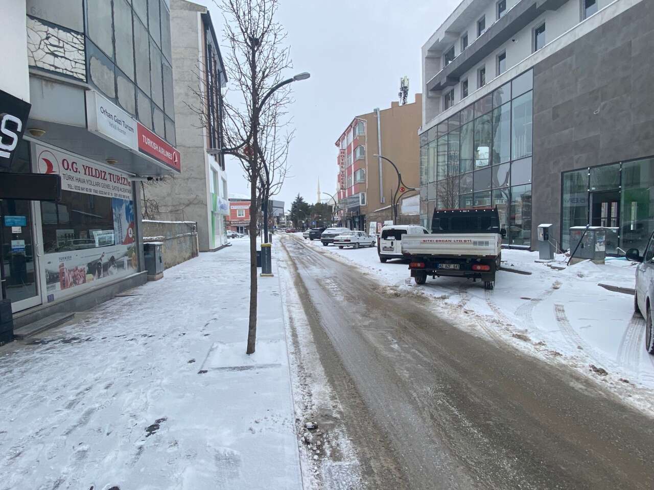 konyanin-bir-ilcesi-beyaza-burundu-mevsimin-ilk-kari-yagdi