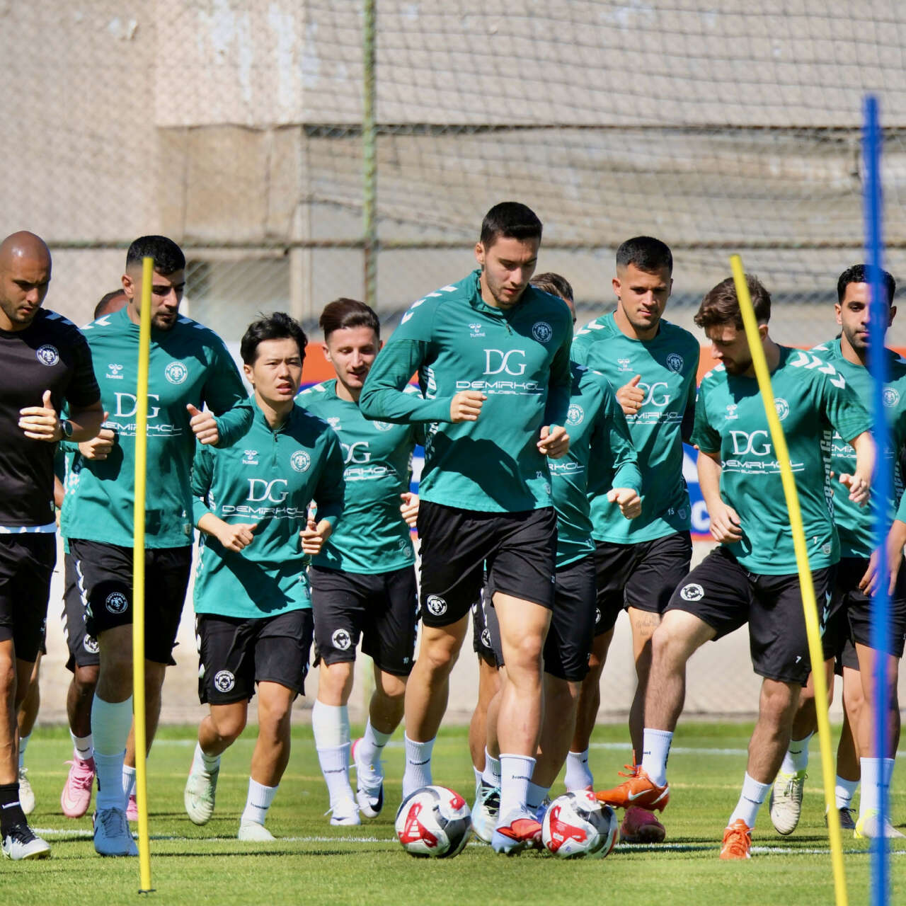 konyasporun-ikinci-yari-mesaisi-basliyor