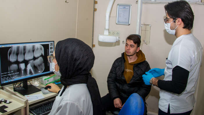 konyada-dis-sagliginda-randevusuz-donem-basladi