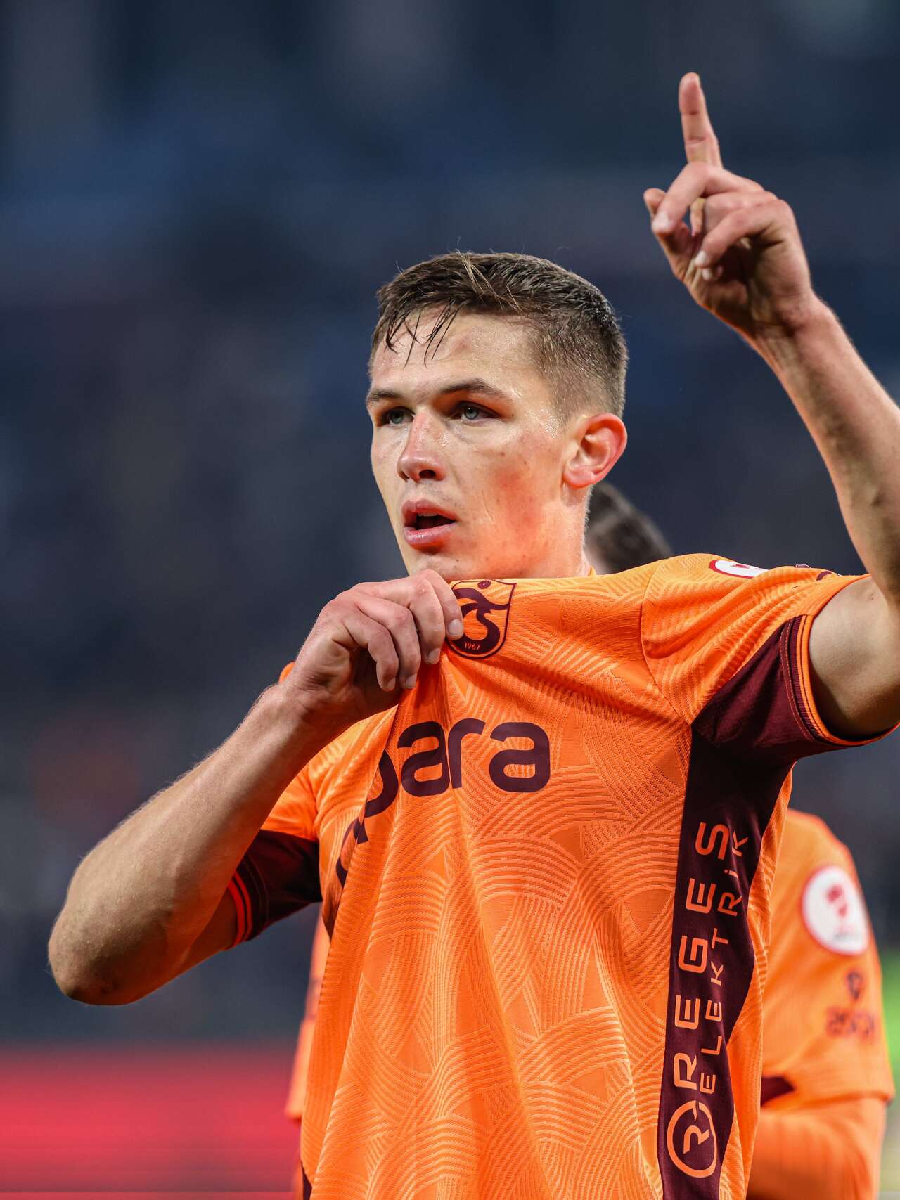 trabzonsporlu-oyuncunun-temsilcisi-acikladi-konyaspor-o-isimle-ilgileniyor