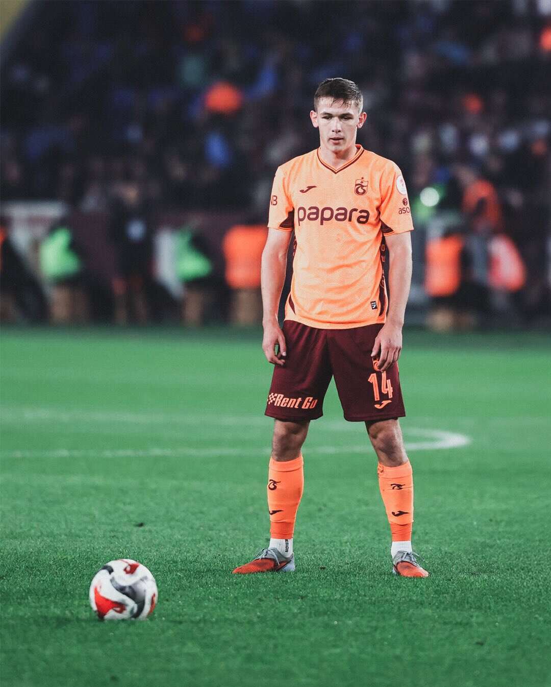 trabzonsporlu-oyuncunun-temsilcisi-acikladi-konyaspor-o-isimle-ilgileniyor