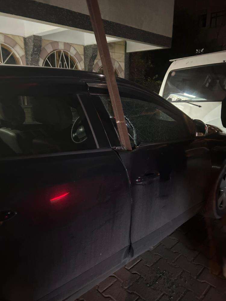 6-metrelik-demir-cubuk-otomobile-saplandi