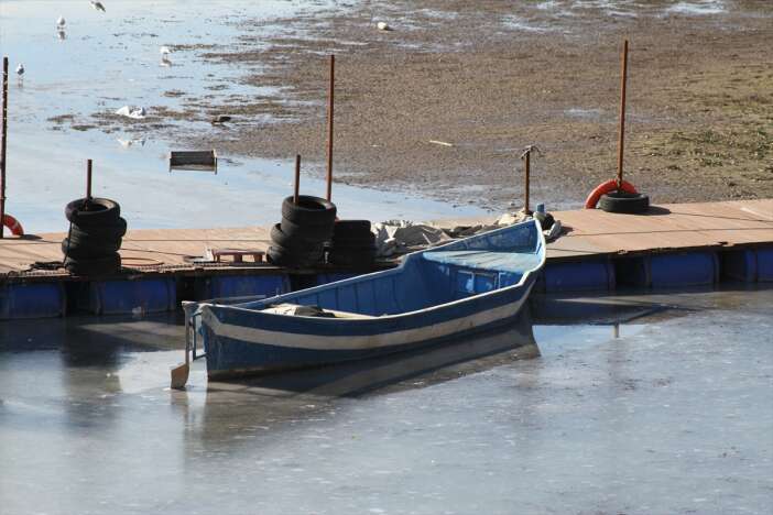 konyanin-denizi-dondu