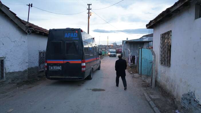 bocek-ilaci-evde-kim-varsa-zehirledi