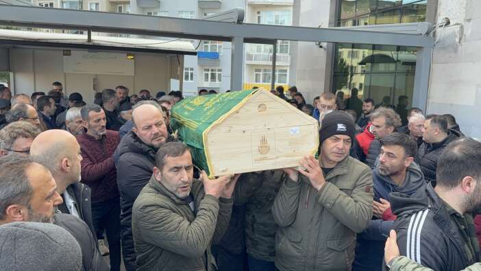 metronun-carptigi-universite-ogrencisi-hayatini-kaybetti