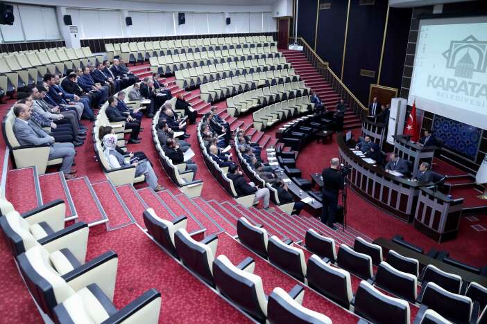 karatay-belediye-meclisinin-2026-yili-ilk-toplantisi-yapildi