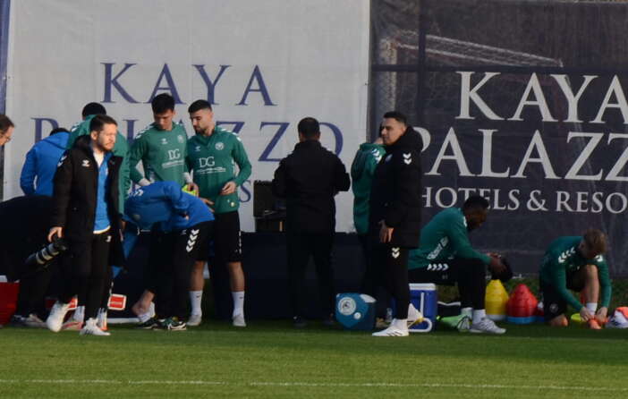 konyasporda-yeni-transferler-ilk-kez-sahaya-indi