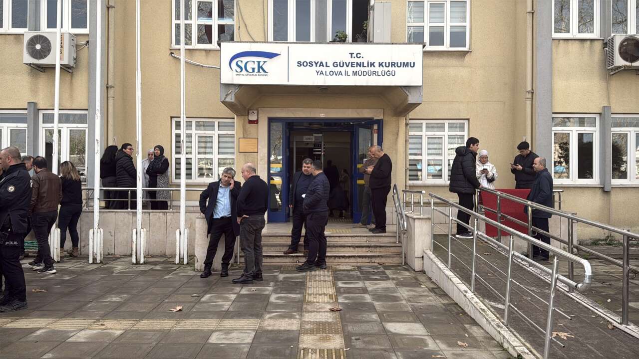 emekliligi-reddedilince-sgk-avukati-zekeriya-polati-oldurdu