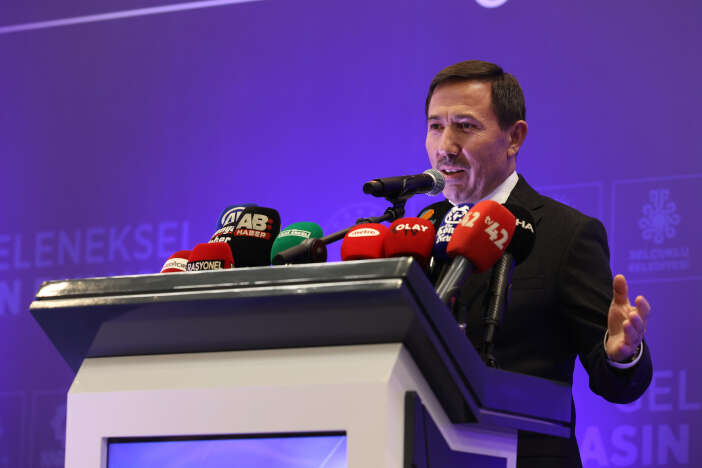 konyadaki-gazeteciler-geleneksel-basin-bulusmasinda-bir-araya-geldi