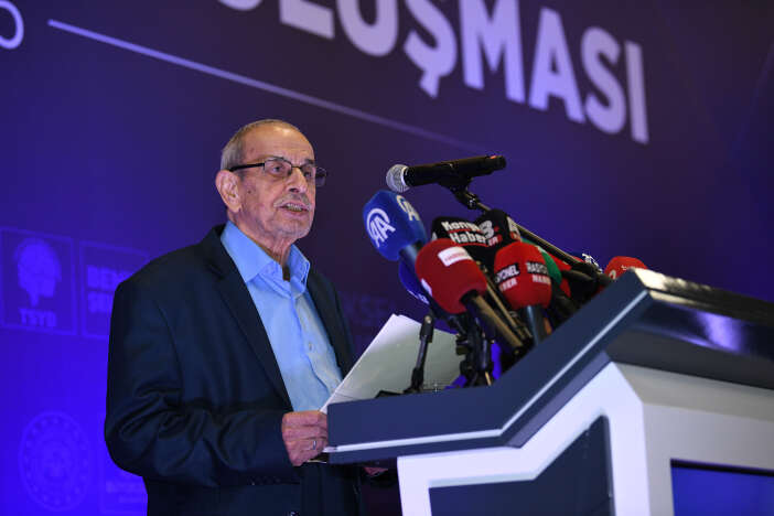 konyadaki-gazeteciler-geleneksel-basin-bulusmasinda-bir-araya-geldi