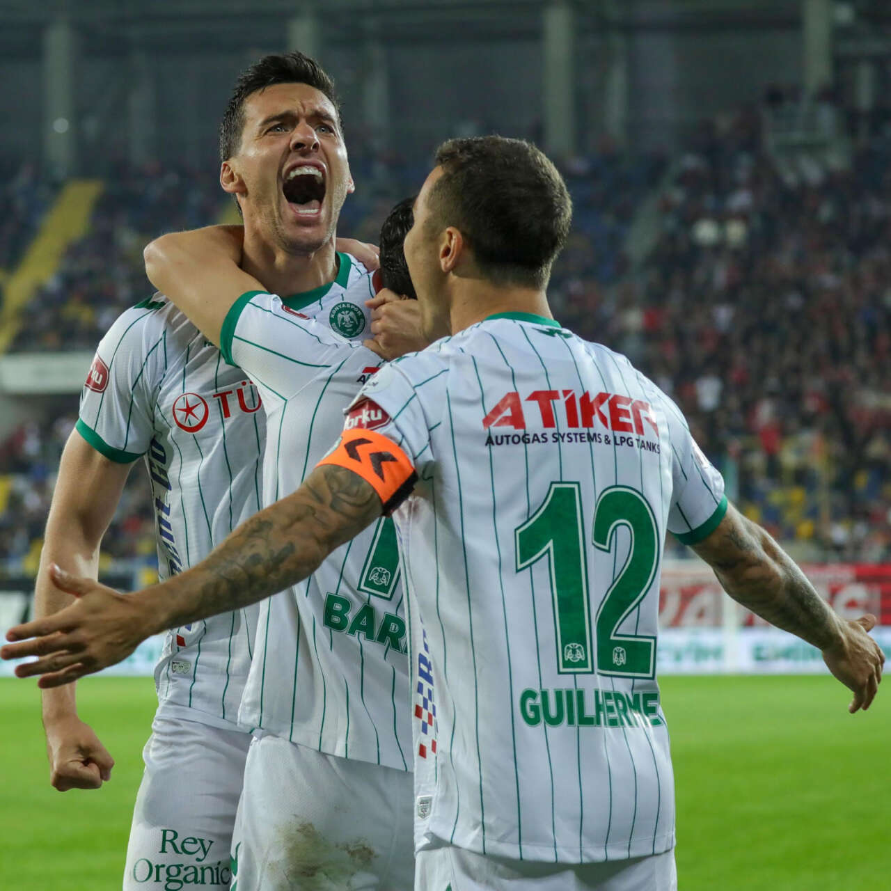 konyasporla-trabzonsporun-umut-nayir-pazarliginda-kramer-detayi